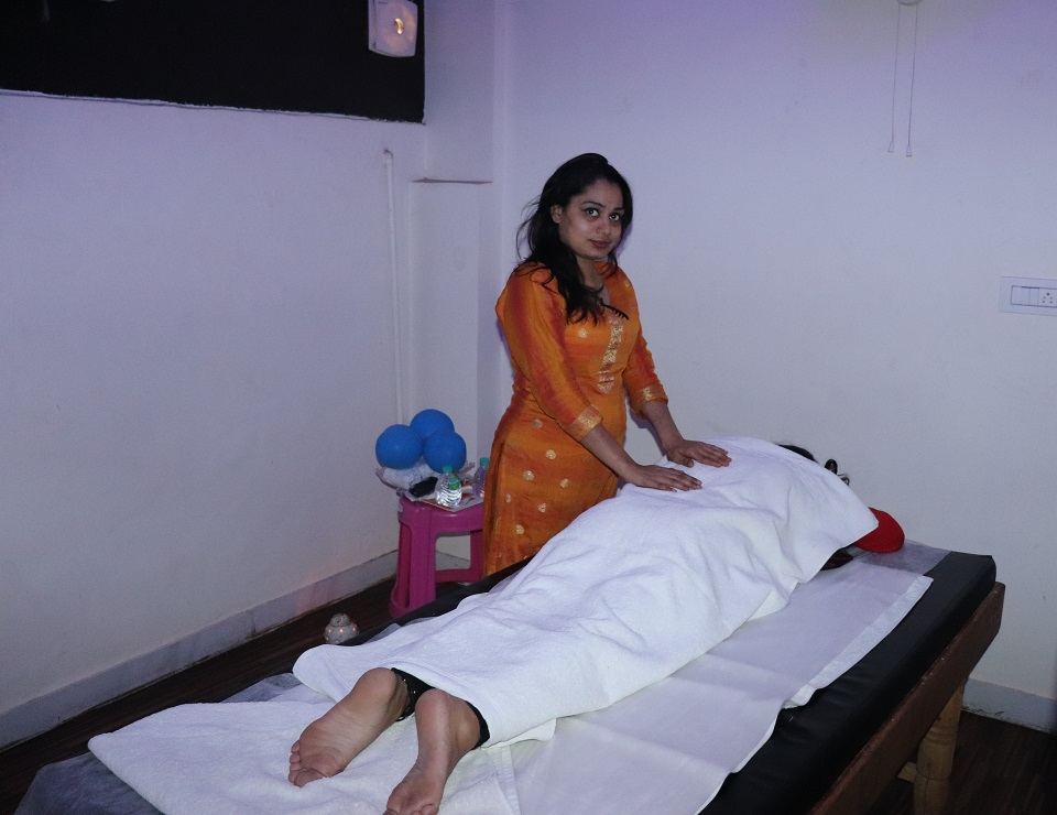 Creme Unisex Salon